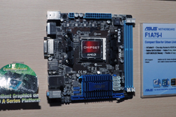 画像ギャラリー No.059のサムネイル画像 / ［COMPUTEX］Sandy Bridge-E対応のX79にLlano対応のA75などがズラリ。マザーボードベンダー各社が次期チップセット搭載製品を展示【画像追加】