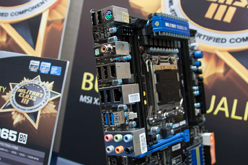 画像ギャラリー No.019のサムネイル画像 / MSI,X79搭載マザーボード3製品を発表。ゲーマー向け「Big Bang」シリーズの最新モデルも初披露