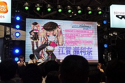 画像ギャラリー No.012のサムネイル画像 / 下田麻美さんと沼倉愛美さんによるミニライブも行われた，キャラホビ2011「ヴァイスシュヴァルツ ポータブル」ステージイベントをレポート