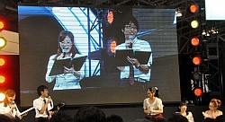 画像ギャラリー No.015のサムネイル画像 / 下田麻美さんと沼倉愛美さんによるミニライブも行われた，キャラホビ2011「ヴァイスシュヴァルツ ポータブル」ステージイベントをレポート