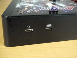画像ギャラリー No.026のサムネイル画像 / 「ソウルキャリバーV」に適したアーケードスティックは? Mad CatzとHORIから登場した4製品を比べてみた