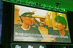 画像ギャラリー No.011のサムネイル画像 / ［EVO2012］韓国勢の活躍が目立った「EVO2012」最終日レポート。「ソウルキャリバーV」で優勝したデコポン選手のミニインタビューも掲載