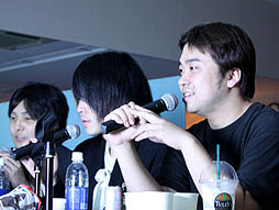 画像ギャラリー No.008のサムネイル画像 / ［EVO2012］日本勢の活躍で秋葉原が燃えた「EVO2012 Public Viewing in Japan」の模様をレポート。デコポン選手の優勝に，会場は熱く盛り上がる