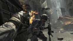 画像ギャラリー No.005のサムネイル画像 / 「CoD MW3」「セインツロウ ザ・サード」「アサシン クリード リベレーション」「The Elder Scrolls V: Skyrim」の合同体験会が11月19日と20日に開催