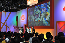 画像ギャラリー No.008のサムネイル画像 / ［TGS 2012］「第2次スーパーロボット大戦OG」イベントステージをレポート。初公開の戦闘シーンやJAM Projectのライブで大盛り上がり 