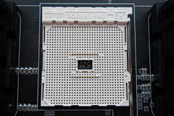 画像ギャラリー No.003のサムネイル画像 / ［COMPUTEX］デスクトップPC向けAPU「Trinity」に対応した「Socket FM2」マザーボードが登場