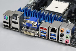 画像ギャラリー No.015のサムネイル画像 / デスクトップPC向けTrinity「A10-5800K」「A8-5600K」をレビュー。新世代APUの3D性能はどこまで向上したか
