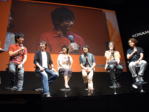 画像ギャラリー No.002のサムネイル画像 / ［TGS 2011］豪華ゲストも登場した「ZONE OF THE ENDERS」シリーズのトークイベント。「ANUBIS」発売から8年，初めて「はいだらー！」が幕張メッセに響きわたった