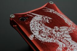 画像ギャラリー No.019のサムネイル画像 / 「ZONE OF THE ENDERS」仕様のジュラルミン製iPhoneケースが登場