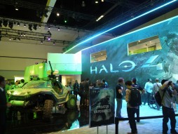 画像ギャラリー No.001のサムネイル画像 / ［E3 2012］「Halo 4」の新マルチプレイモード「Spartan Ops」が紹介されたプレゼンテーションをレポート