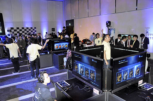画像ギャラリー No.017のサムネイル画像 / 「Halo 4」発売記念前夜祭をレポート。麒麟，フルーツポンチ，レイザーラモンHGさんら豪華ゲストが登場し，開発秘話も披露