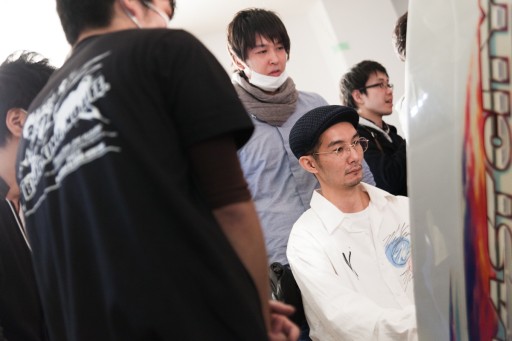 画像ギャラリー No.035のサムネイル画像 / 古今東西の3rdプレイヤーがお台場に集結。「ストリートファイターIII 3rd STRIKE」5on5トーナメント「第13回 クーペレーションカップ」フォトレポート