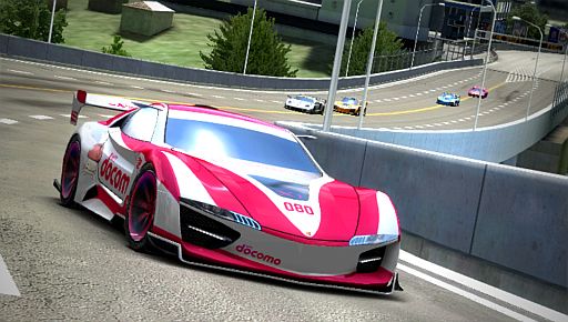 画像ギャラリー No.004のサムネイル画像 / 「リッジレーサー」に“ドコモダケ”のデコレーションを施したコラボマシンが登場