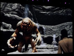 画像ギャラリー No.009のサムネイル画像 / ［E3 2011］ライトセーバーを操って襲い来る敵を撃破せよ。「Kinect STAR WARS」は映画とのシンクロ率がハンパじゃないアクションゲーム