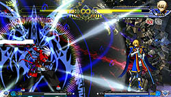 画像ギャラリー No.003のサムネイル画像 / ［E3 2011］PS Vita用「BLAZBLUE CONTINUUM SHIFT II PLUS（仮）」のデモ版をE3で体験プレイ。高品質な格闘ゲームをいつでもどこでも