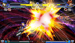 画像ギャラリー No.004のサムネイル画像 / ［E3 2011］PS Vita用「BLAZBLUE CONTINUUM SHIFT II PLUS（仮）」のデモ版をE3で体験プレイ。高品質な格闘ゲームをいつでもどこでも