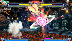 画像ギャラリー No.005のサムネイル画像 / ［E3 2011］PS Vita用「BLAZBLUE CONTINUUM SHIFT II PLUS（仮）」のデモ版をE3で体験プレイ。高品質な格闘ゲームをいつでもどこでも