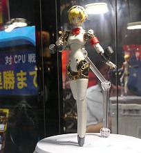 画像ギャラリー No.005のサムネイル画像 / [TGS 2011]「BLAZBLUE CONTINUUM SHIFT EXTEND」，期待の新キャラ「レリウス＝クローバー」の基本コンセプトを紹介するプレイムービーを掲載