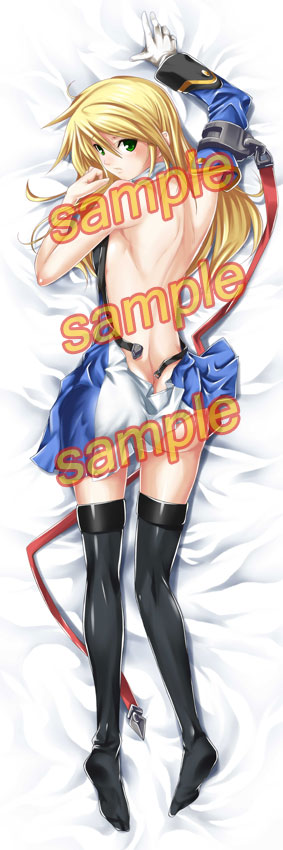 画像ギャラリー No.002のサムネイル画像 / 「BLAZBLUE CONTINUUM SHIFT EXTEND」の店舗別購入特典を公開。ノエルやプラチナが半脱ぎ姿に 