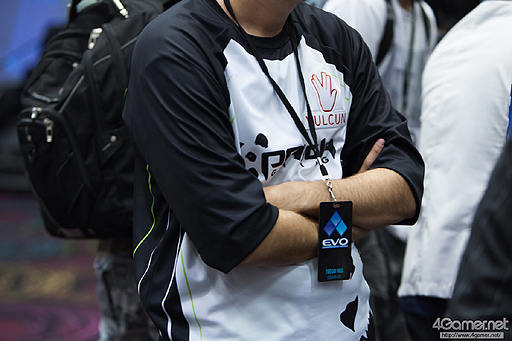 画像ギャラリー No.018のサムネイル画像 / ［EVO2015］「鉄拳7」でノビ選手が劇的優勝。「UMvC3」ではCross選手とRF選手が最終日の決勝トーナメントへ駒を進めたEVO2日目まとめ