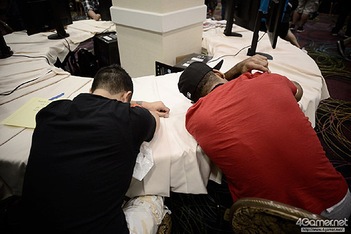 画像ギャラリー No.021のサムネイル画像 / ［EVO2015］「鉄拳7」でノビ選手が劇的優勝。「UMvC3」ではCross選手とRF選手が最終日の決勝トーナメントへ駒を進めたEVO2日目まとめ