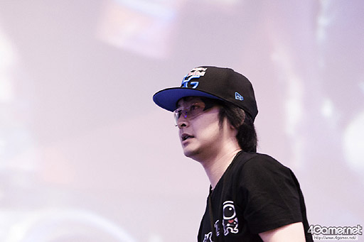 画像ギャラリー No.046のサムネイル画像 / ［EVO2015］「鉄拳7」でノビ選手が劇的優勝。「UMvC3」ではCross選手とRF選手が最終日の決勝トーナメントへ駒を進めたEVO2日目まとめ