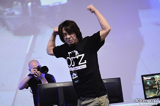 画像ギャラリー No.051のサムネイル画像 / ［EVO2015］「鉄拳7」でノビ選手が劇的優勝。「UMvC3」ではCross選手とRF選手が最終日の決勝トーナメントへ駒を進めたEVO2日目まとめ