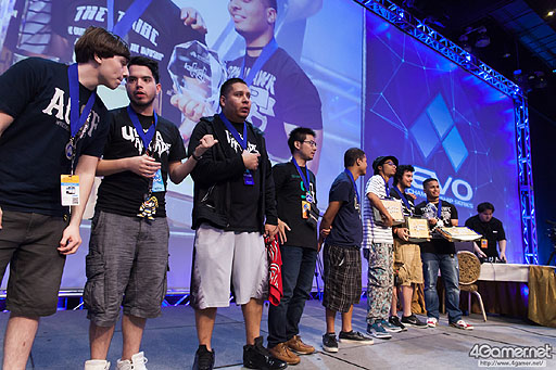 画像ギャラリー No.064のサムネイル画像 / ［EVO2015］「鉄拳7」でノビ選手が劇的優勝。「UMvC3」ではCross選手とRF選手が最終日の決勝トーナメントへ駒を進めたEVO2日目まとめ