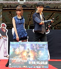 画像ギャラリー No.009のサムネイル画像 / 小清水亜美さんと杉田智和さんがコスプレで登場! 映画「ザ・キング・オブ・ファイターズ」トークショーをレポート