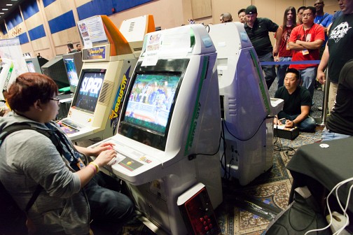 画像ギャラリー No.021のサムネイル画像 / ［EVO2014］ときど選手の活躍なるか。「KOF XIII」決勝を含む「Evolution 2014」2日目まとめ。「UMvC3」「BBCP」などの予選にも注目