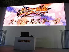 画像ギャラリー No.001のサムネイル画像 / ［TGS 2012］ときどvs.ふ〜どのガチ対戦が実現した，「STREET FIGHTER X 鉄拳」ステージイベント