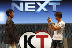 画像ギャラリー No.015のサムネイル画像 / ［TGS 2011］「真・三國無双 NEXT」の紹介ステージをレポート。直感的なインタフェースから3G回線，そしてカメラまで，Vitaの機能をフルに活用した“次の無双”に