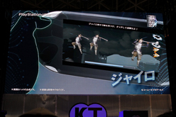 画像ギャラリー No.021のサムネイル画像 / ［TGS 2011］「真・三國無双 NEXT」の紹介ステージをレポート。直感的なインタフェースから3G回線，そしてカメラまで，Vitaの機能をフルに活用した“次の無双”に