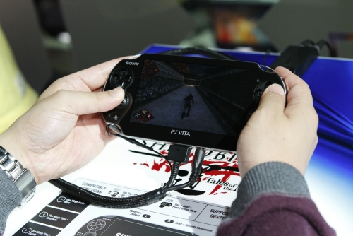 画像ギャラリー No.002のサムネイル画像 / ［E3 2011］スパイクの暗殺アクション「忍道2」がPS Vita向けに開発中。会場でデモ版をプレイしてきた