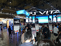 画像ギャラリー No.003のサムネイル画像 / ［TGS 2011］PS Vita「GRAVITY DAZE / 重力的眩暈：上層への帰還において、彼女の内宇宙に生じた摂動」を試した。割と硬派なアクションタイトル