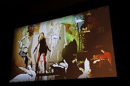 画像ギャラリー No.010のサムネイル画像 / ［GDC 2012］日本のアニメのようで，さらにアメコミのヒーローのようで，エキゾチックであり，ニンジャのようでもある国籍不明のキャラクターを――山口氏が語る「GRAVITY DAZE」のアートデザイン
