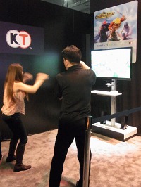 画像ギャラリー No.003のサムネイル画像 / ［E3 2011］「Champion Jockey: Gallop Racer & GI Jockey」プレイレポート。PS MOVEやKinect，Wiiリモコンを手に騎手気分が味わえる