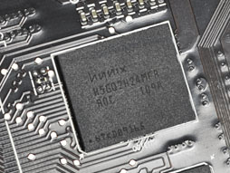 画像ギャラリー No.019のサムネイル画像 / Radeon HD 7970レビュー（前編）。アーキテクチャとプロセス技術の進化で，シングルGPU世界最速の座を奪還