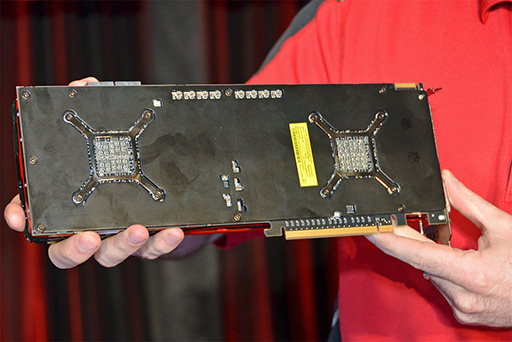 画像ギャラリー No.002のサムネイル画像 / ［GDC 2013］AMD，デュアルGPU搭載カード「Radeon HD 7990」をついに披露。ただし詳細は未公開