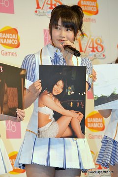 画像ギャラリー No.036のサムネイル画像 / AKB48の大島優子さん，渡辺麻友さん，高橋みなみさん，指原莉乃さんら7人のメンバーが水着のグアムロケを語った，「AKB1/48 アイドルとグアムで恋したら…」発表会をレポート