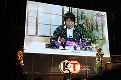 画像ギャラリー No.004のサムネイル画像 / ［TGS 2011］伝説のラジオ番組がTGS 2011に降臨！　声優の小野坂昌也さんと竹本英史さんが出演したステージイベント「限定復活！　ネオロマ＆無双」レポート