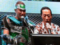 ［TGS 2011］伝説のラジオ番組がTGS 2011に降臨！　声優の小野坂昌也さんと竹本英史さんが出演したステージイベント「限定復活！　ネオロマ＆無双」レポート