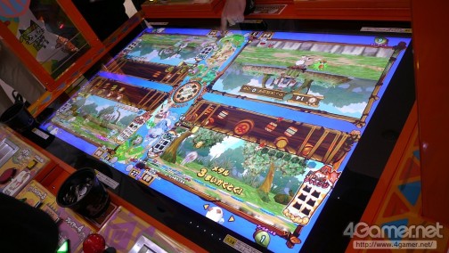 画像ギャラリー No.011のサムネイル画像 / 「モンハン」モチーフのメダルゲーム2機種が発表されたカプコンのプライベートショー。大画面とど派手なジャックポット演出に注目