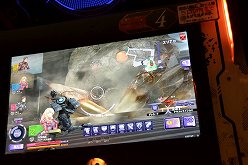 画像ギャラリー No.029のサムネイル画像 / KONAMIのアーケード用TPS「スティールクロニクル」のロケテストレポートを掲載。巨大な敵が相手の歯ごたえある協力プレイが魅力