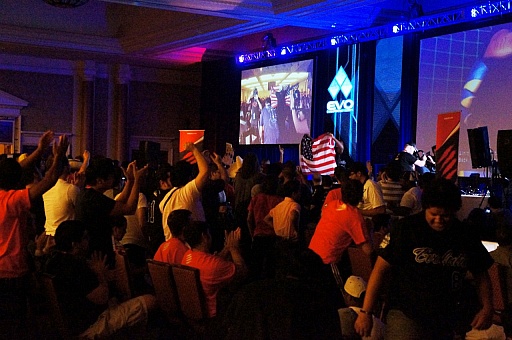画像ギャラリー No.005のサムネイル画像 / ［EVO2012］海外勢のハイレベルなプレイが目立った「EVO2012」2日目まとめ。決勝トーナメントに向かう日本人選手のコメントも掲載