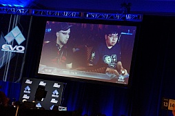 画像ギャラリー No.007のサムネイル画像 / ［EVO2012］海外勢のハイレベルなプレイが目立った「EVO2012」2日目まとめ。決勝トーナメントに向かう日本人選手のコメントも掲載