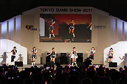 画像ギャラリー No.012のサムネイル画像 / ［TGS 2011］バンダイナムコゲームスのステージイベント「アニメもゲームもグラビアも！　全部まとめてアイドルマスター!!」で，アニメの新たなオープニング曲「CHANGE!!!!」が初公開