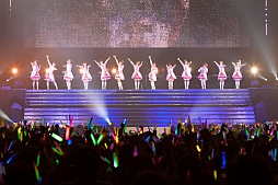 画像ギャラリー No.009のサムネイル画像 / アイマス7周年記念ライブ「THE IDOLM@STER 7th ANNIVERSARY 765PRO ALLSTARS　みんなといっしょに！」開催。新作タイトルや，今後の展開なども発表されたライブの模様をレポート