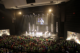 画像ギャラリー No.005のサムネイル画像 / アイドルマスター8周年記念イベント「THE IDOLM@STER 8th ANNIVERSARY HOP!STEP!!FESTIV@L!!!」の大阪公演をレポート。大阪ですよ，大阪