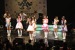 画像ギャラリー No.012のサムネイル画像 / 「THE IDOLM@STER 8th ANNIVERSARY HOP!STEP!!FESTIV@L!!!」福岡公演をレポート。ツアー後半戦に向けて，これまでとはひと味違ったライブに
